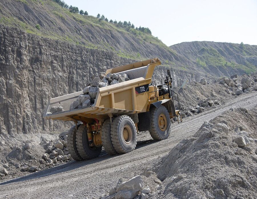 772 Off-Highway Truck